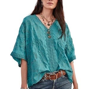 Sundance Blue Blouse with V-Neck and Kimono Sleeves